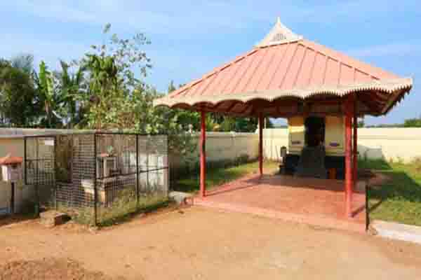 Chiravarambathukavu Temple Gallery