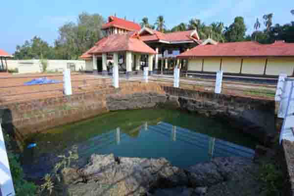 Chiravarambathukavu Temple Gallery