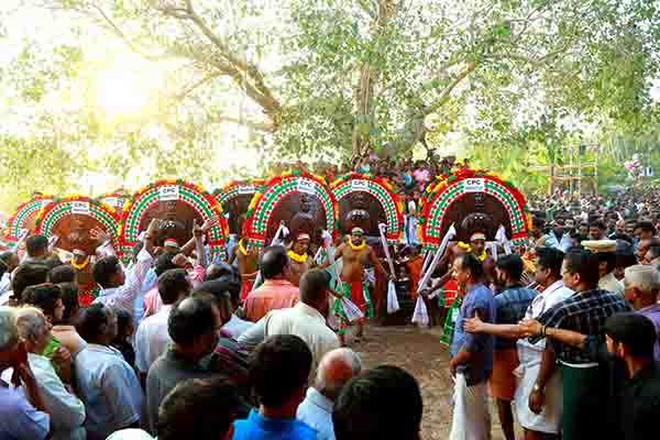 Chiravarambathukavu Temple Gallery